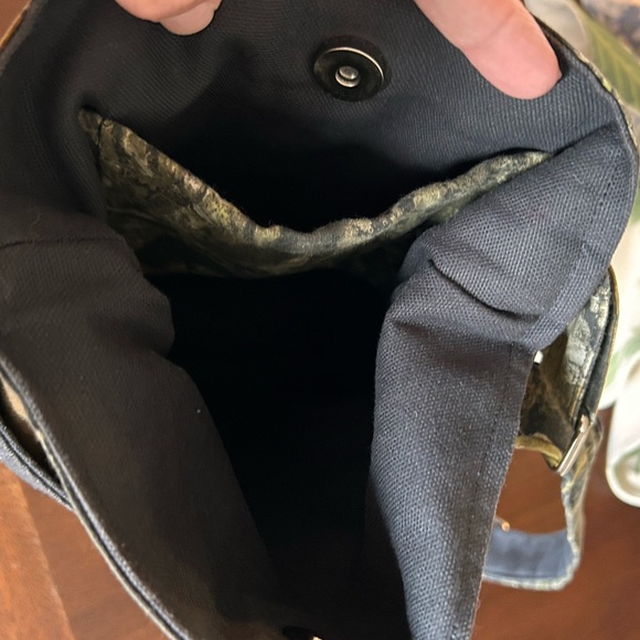 Camo Crossbody Purse - Picture 6 of 10